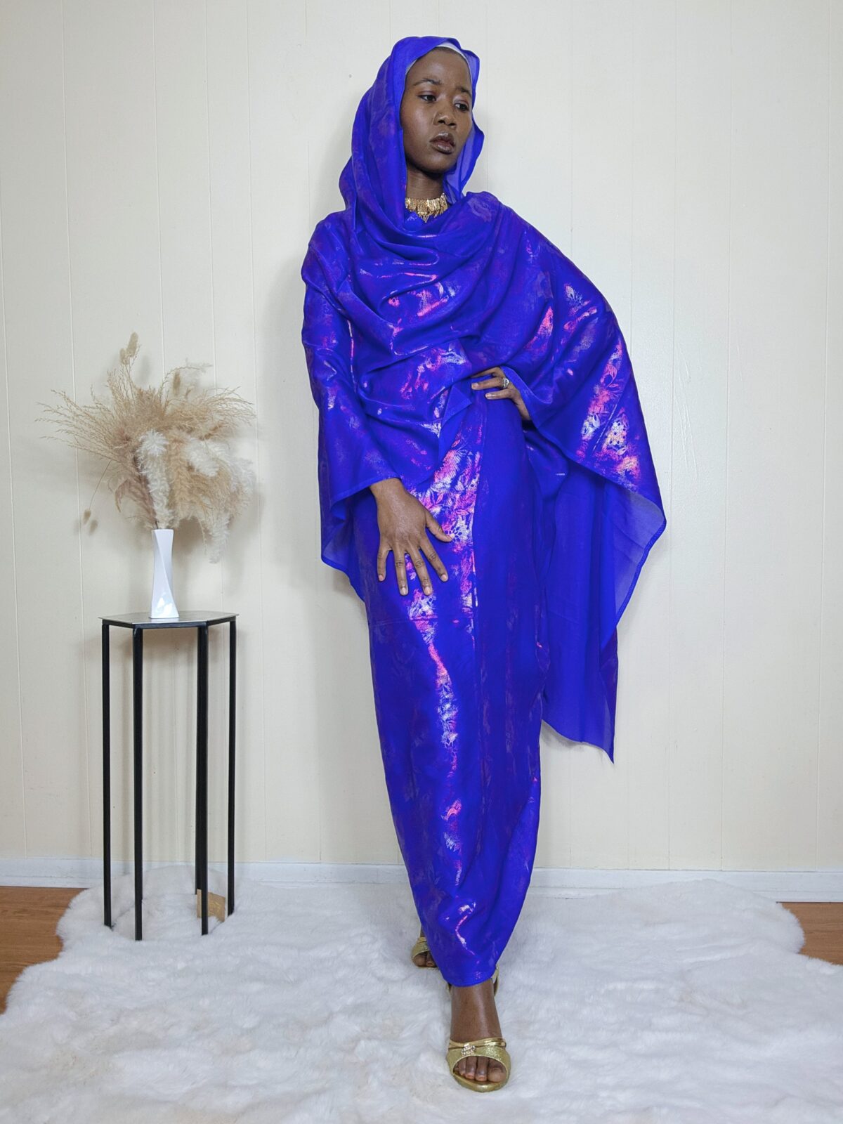 Gold Lurex Chiffon Sudanese Toub, East African Fabric. - Image 5